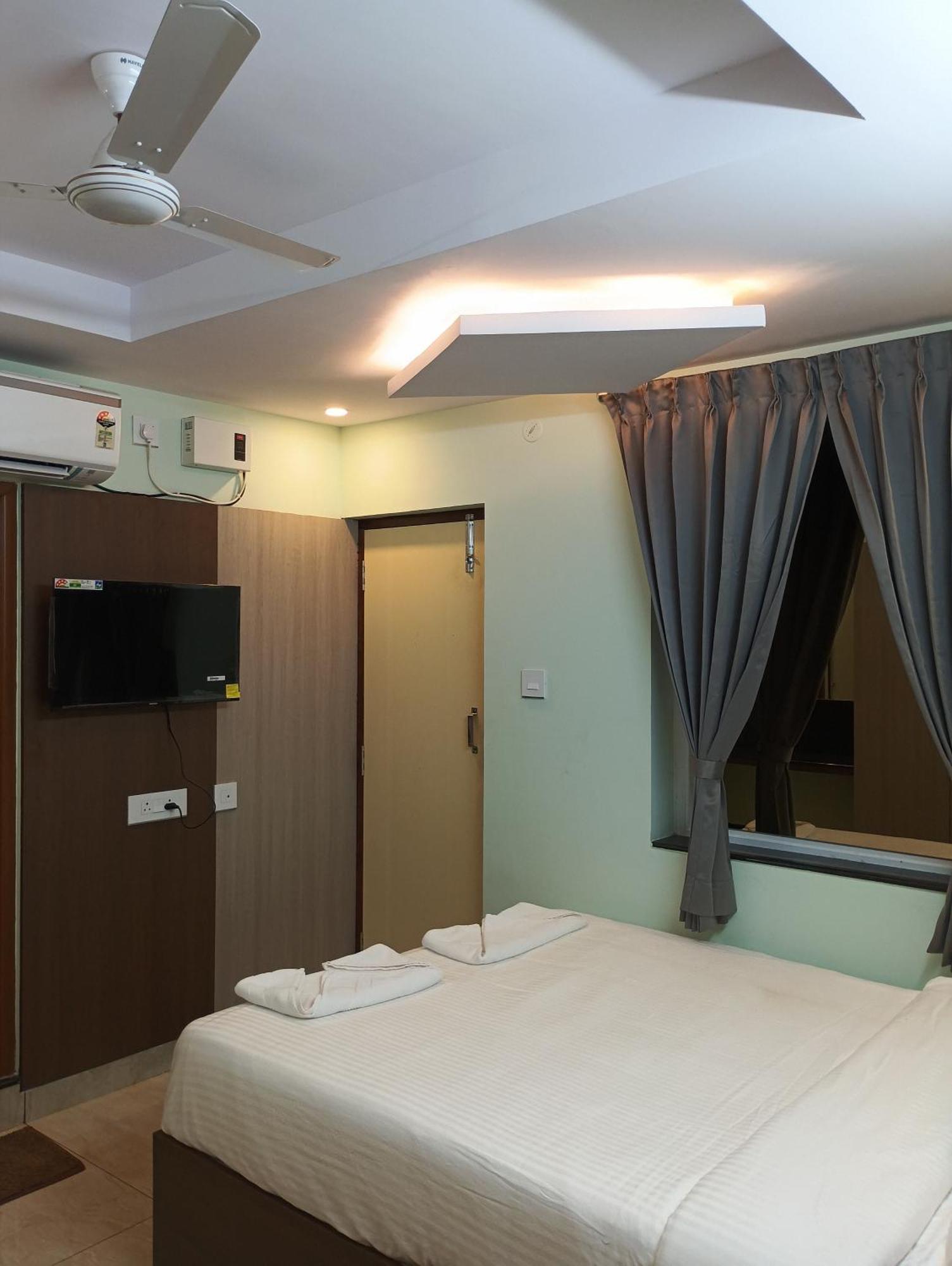 Hotel Malar Park Tiruvannāmalai Exteriér fotografie